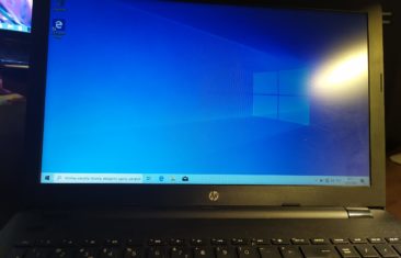 Установка Windows 10 на ноутбук HP Laptop 15-ra0xx